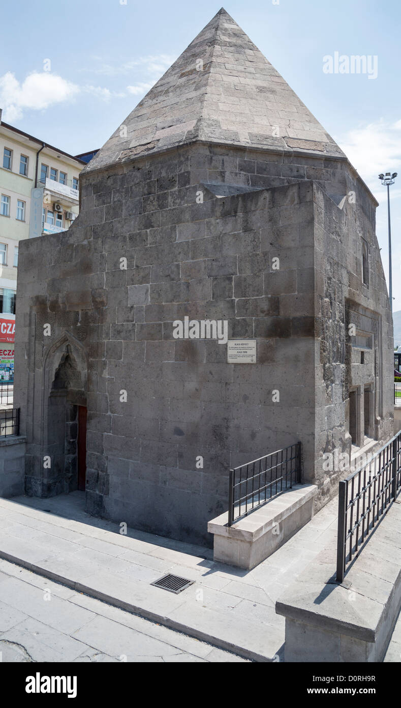 Alaca (Alaja) Mausoleum, Kayseri, Anatolien, Türkei Stockfoto