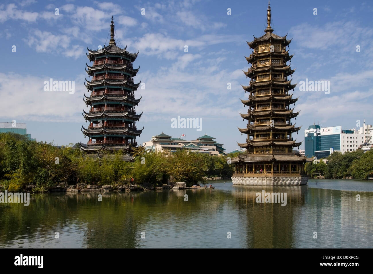 China Guangxi Guilin, Twin Pagoden See Stockfoto