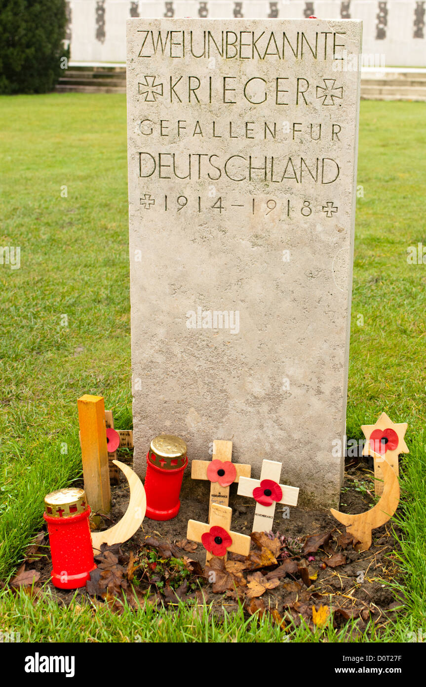 Belgien grab -Fotos und -Bildmaterial in hoher Auflösung – Alamy