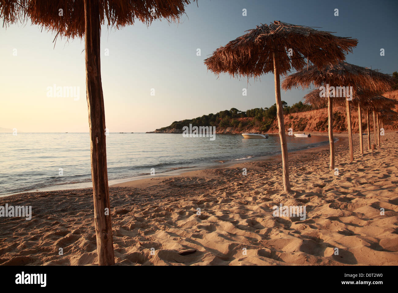 Sonnenuntergang am Strand von Ag Paraskevi, Skaithos, Griechenland Stockfoto