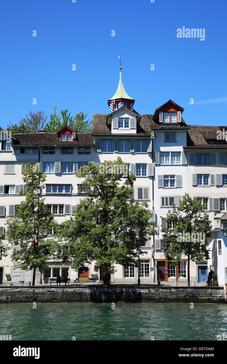 Reisen, Geographie, Architektur, Kultur, Altstadt, Stadt, Urban, Scenic, Kirche, See, Europa, Schweiz, Zürich, vertikal Stockfoto