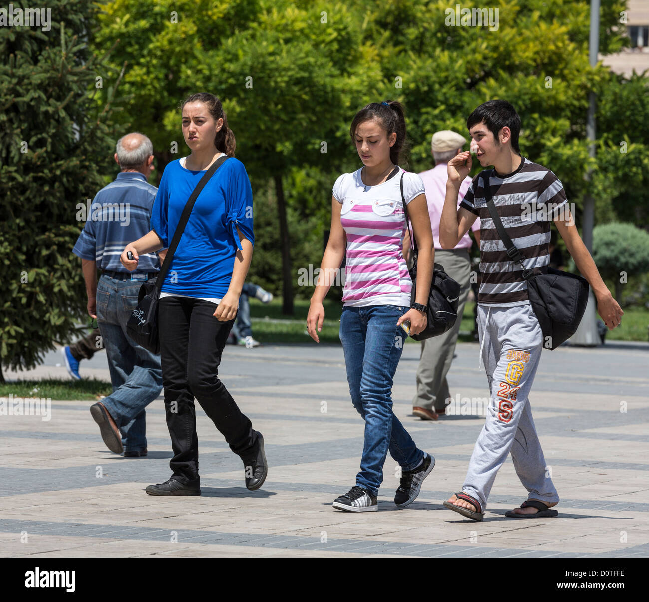 Turkish Teen Boy Stockfotos Und Bilder Kaufen Alamy