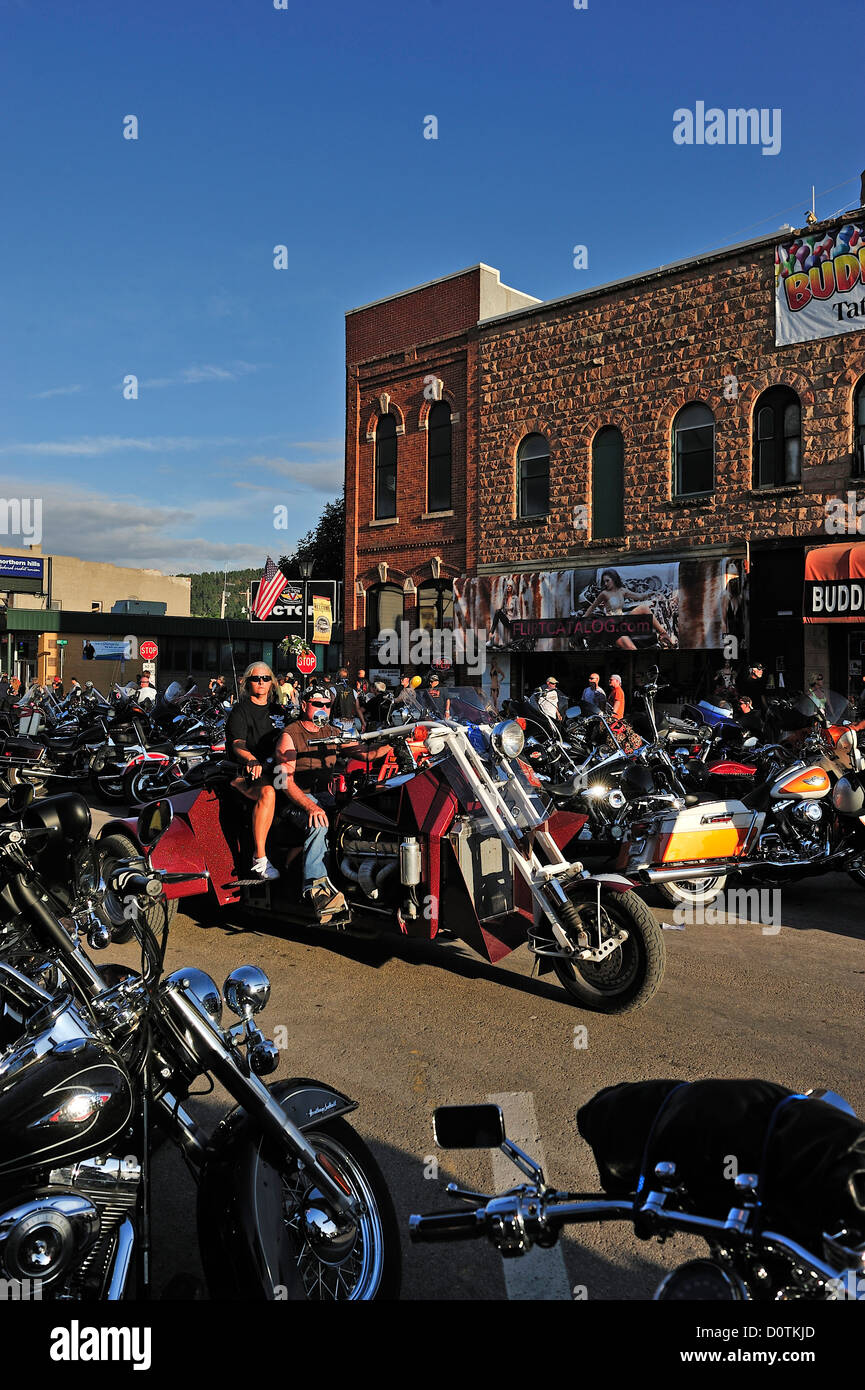 Biker, Skurril, Menschen, Sturgis, Rallye, Schmierer, Horizontal, Biker, Hauptstraße, Black Hills, South Dakota, Harley, Harley Davi Stockfoto