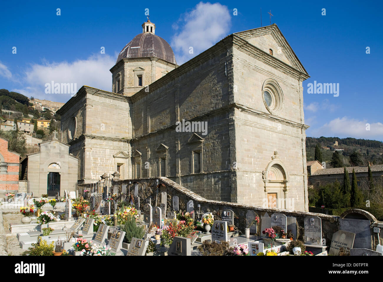 Europa, Italien, Toskana, Cortona, Madonna del Calcinaio Kirche Santa Maria Delle Grazie al Calcinaio Kirche, Kirchhof Stockfoto