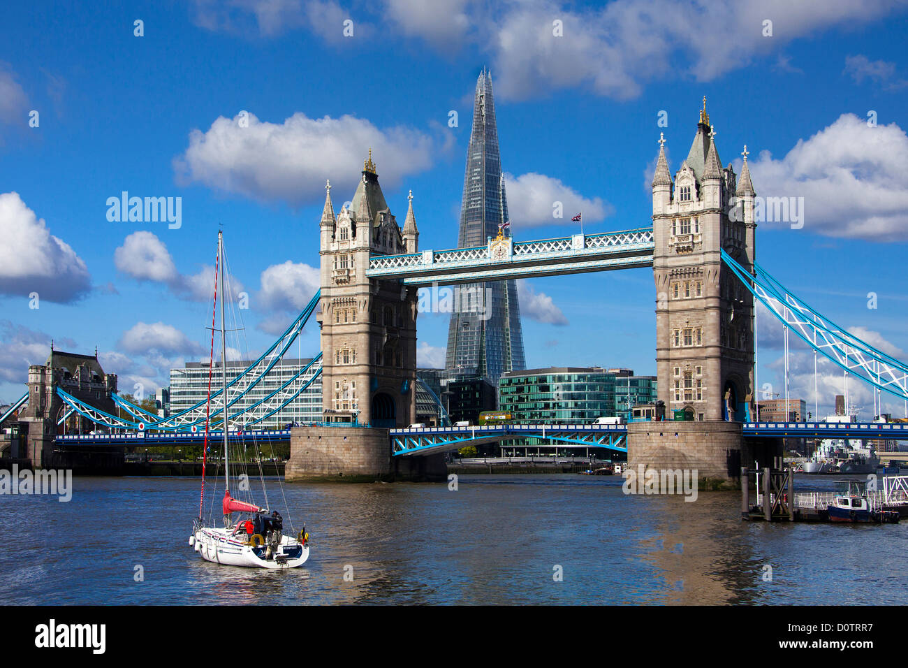 UK-Großbritannien-Europa Reisen Urlaub England London City Tower Bridge Brücke Shard-Turm-Architektur-Wolkenkratzer Stockfoto