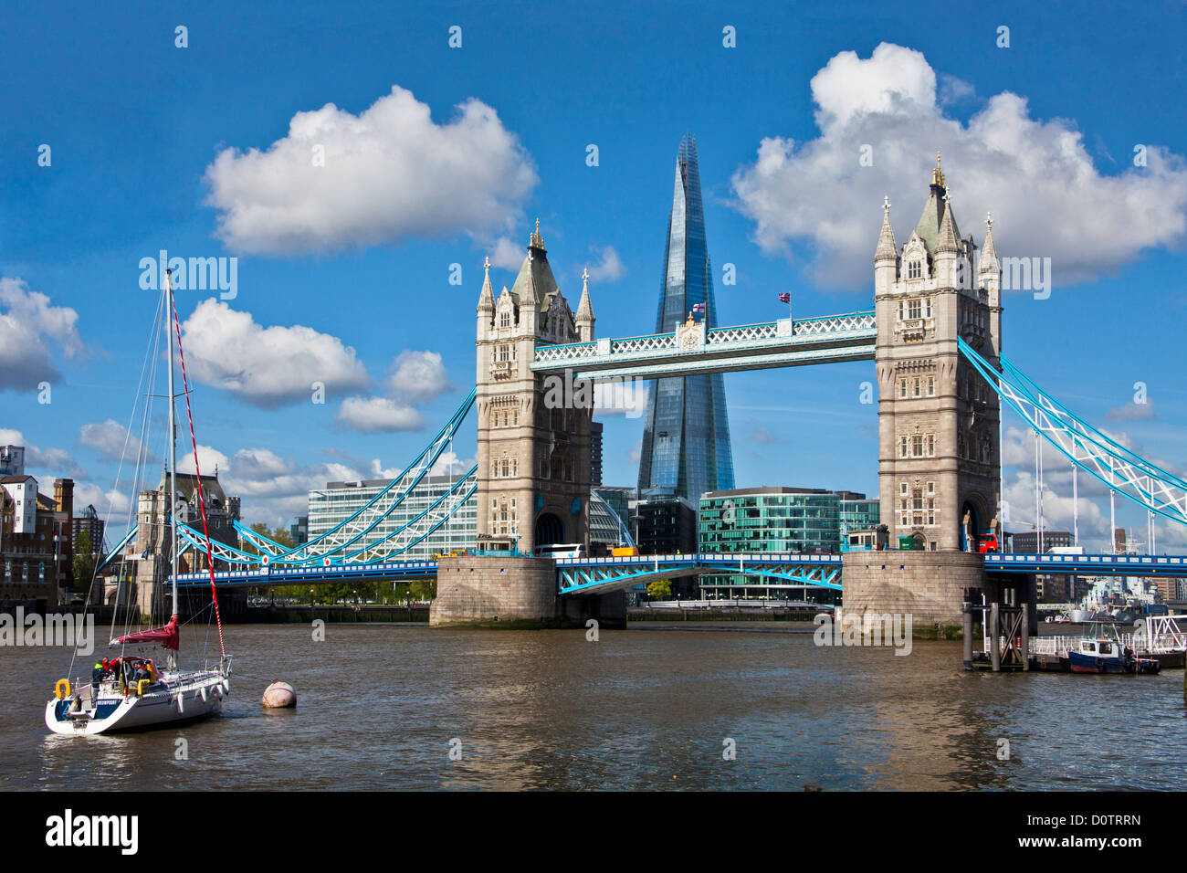 UK-Großbritannien-Europa Reisen Urlaub England London City Tower Bridge Brücke Shard-Turm-Architektur-Wolkenkratzer Stockfoto