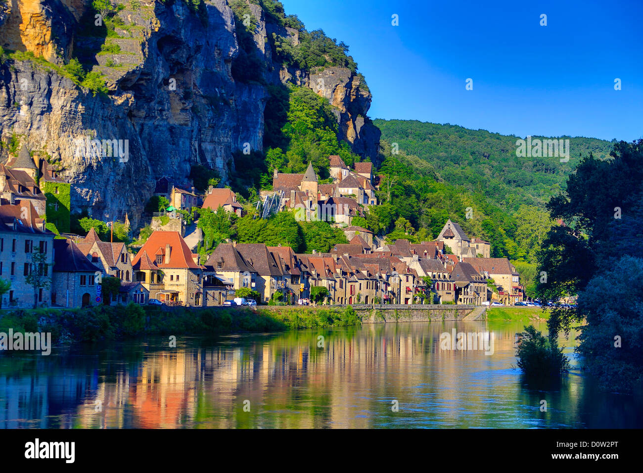 Frankreich, Europa, Reisen, Dordogne, La Roque-Gageac, Fluss, Architektur, mittelalterlich, Reflexion, traditionelle, Tal, Dorf Stockfoto