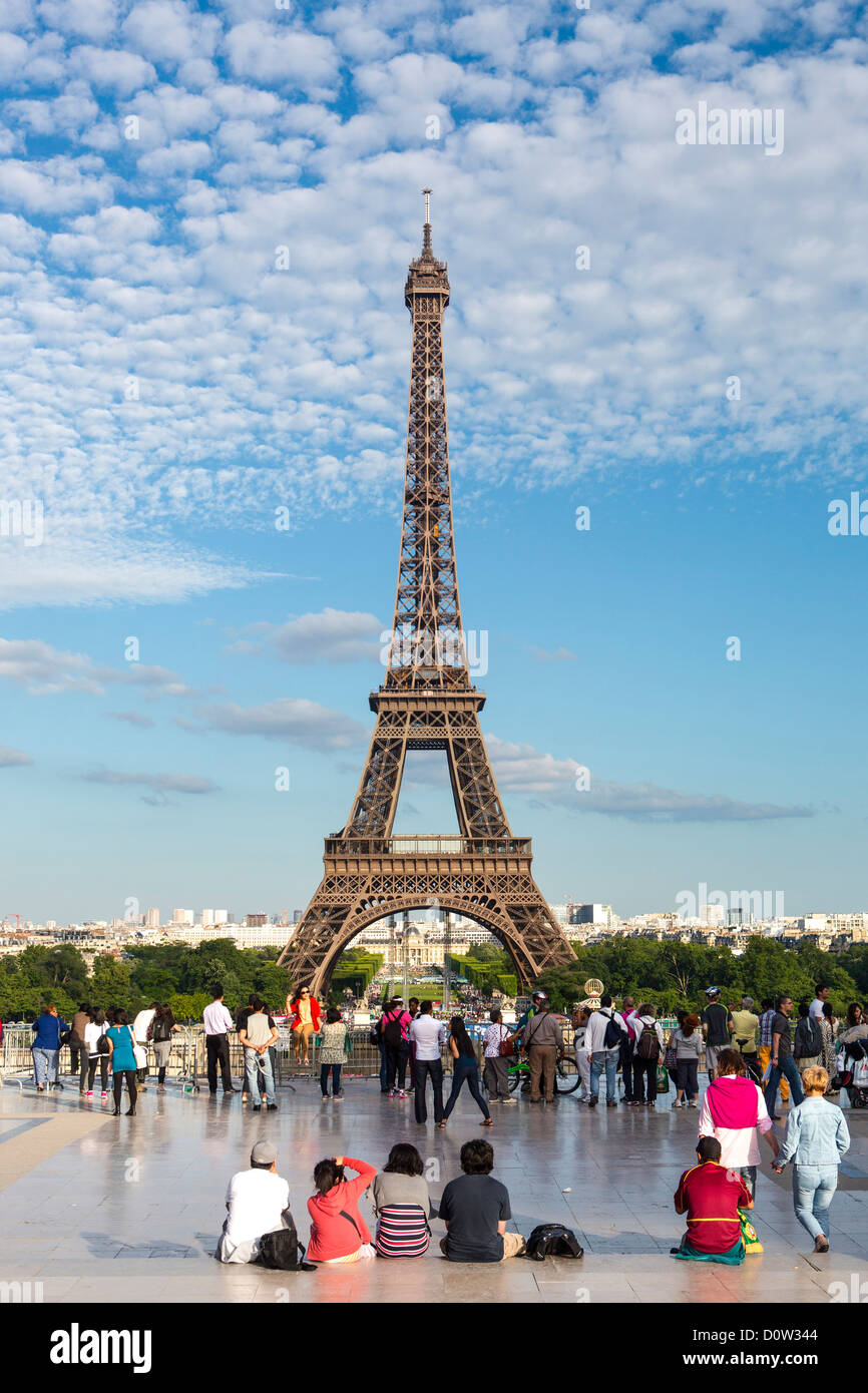 Frankreich Europa Reisen Paris Stadt Eiffel Tower Trocadero Architektur Kunst Eiffel monumentale Skyline Terrasse Touristen Stockfoto