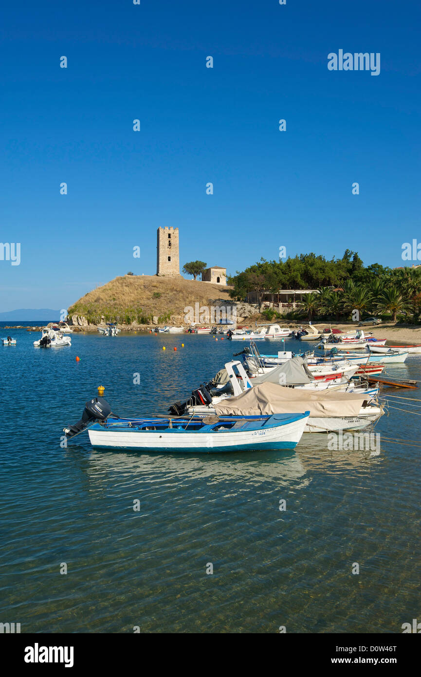 Chalkidiki Griechenland Chalkidiki Reisen Urlaub Europa Europäische Tag birgt Nea Fokea Cassandra Hafen Angeln Angeln Stockfoto