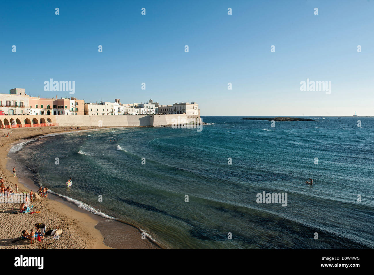 Italien, Apulien, Europa, Gallipoli, Altstadt, Strand, Meer Stockfoto