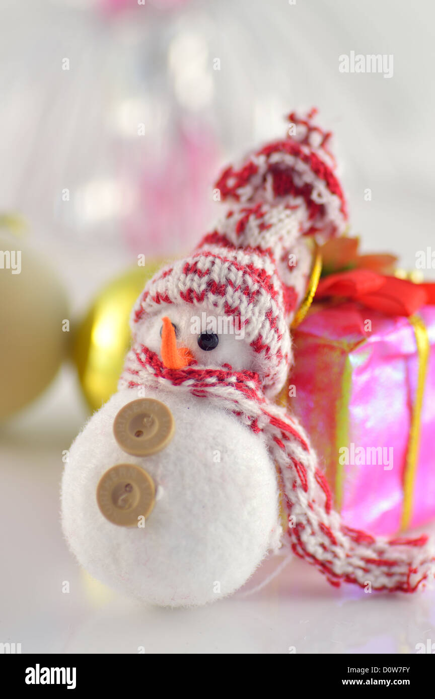 Weihnachtskarte mit einem Schneemann Clous-up Stockfoto