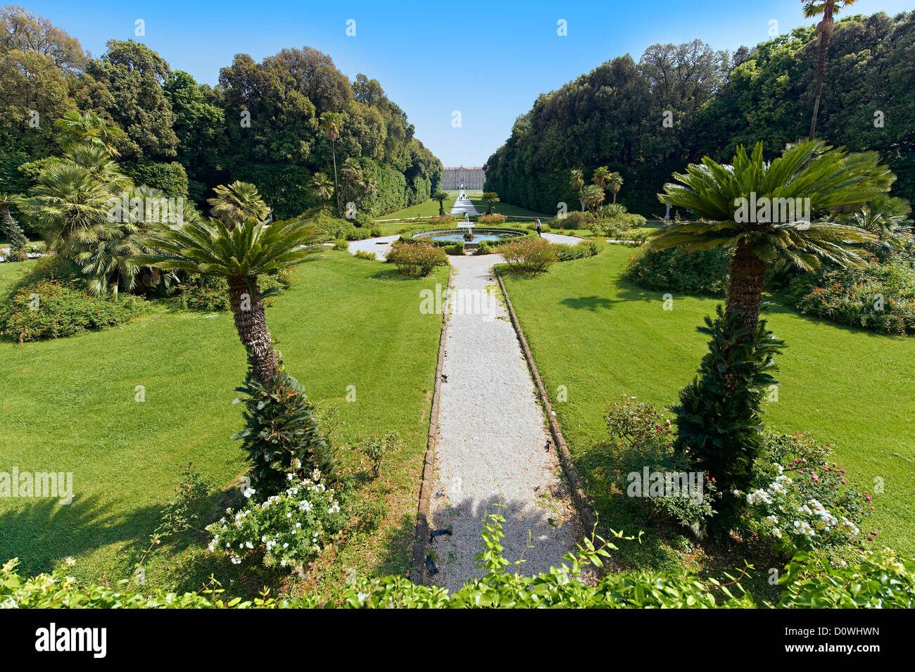 Der Garten der Bourbon Könige von Neapel Königspalast von Caserta, Italien, gegenüber dem Palast. Stockfoto