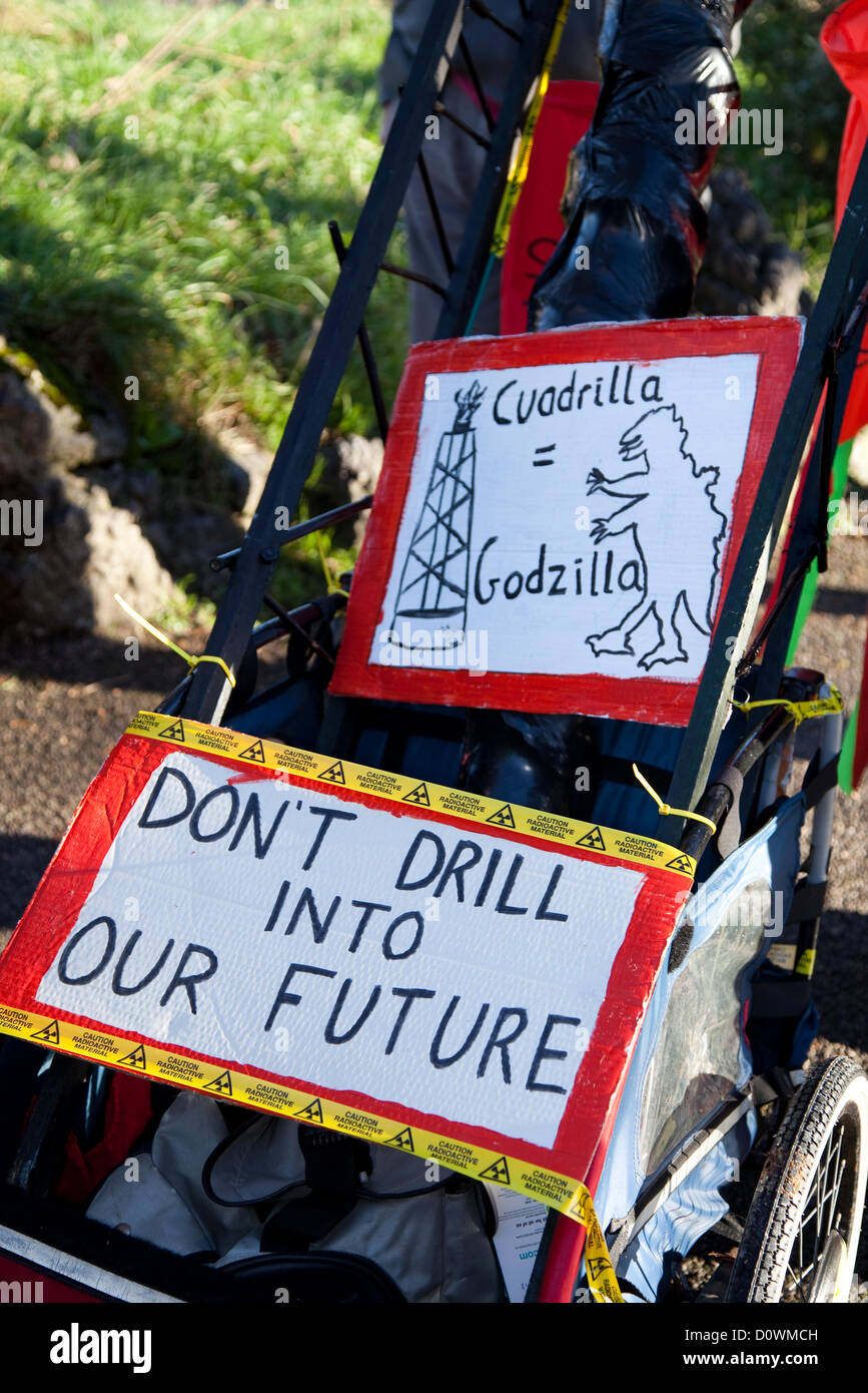 Anti fracking slogan -Fotos und -Bildmaterial in hoher Auflösung – Alamy