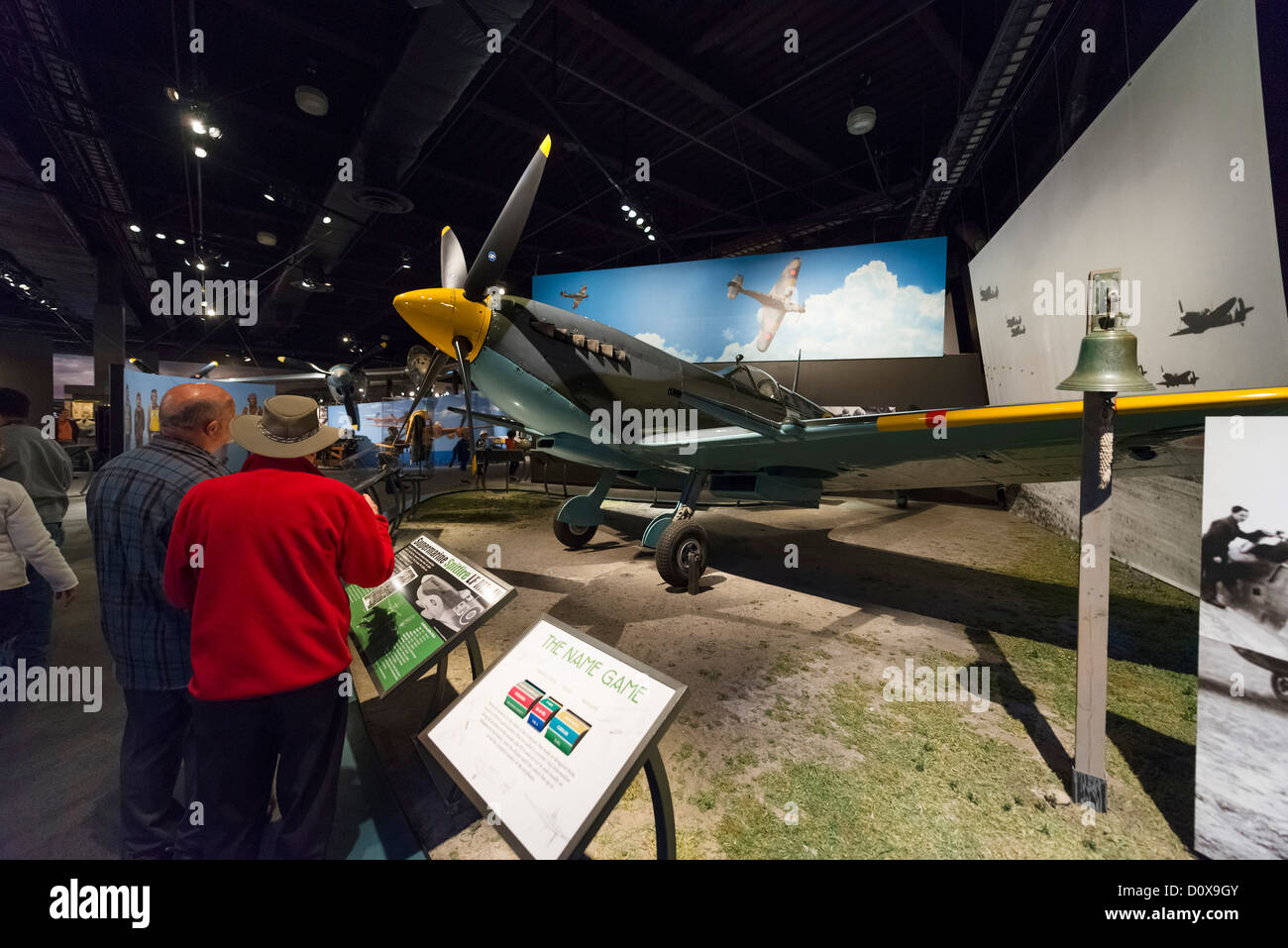 Eine Supermarine Spitire LF Mk IX, der Weltkrieg-Galerie, Museum of Flight, Seattle, Washington, USA Stockfoto