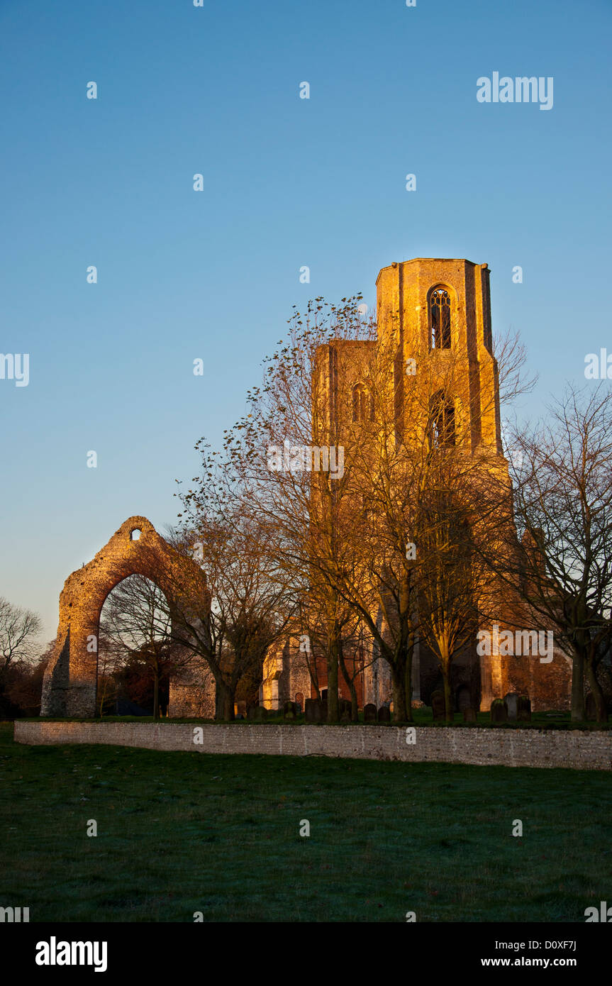 Wymondham Abbey im Winter Morgenlicht Stockfoto