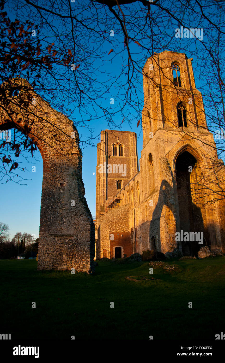 Wymondham Abbey im Winter Morgenlicht Stockfoto