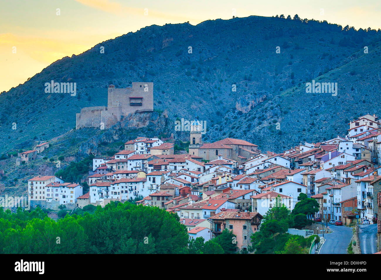 Spanien, Europa, Aragon, Teruel, Provinz, Maestrazgo, Alcala De La Selva, Teruel, Architektur, Burg, Landschaft, Berge, nat Stockfoto