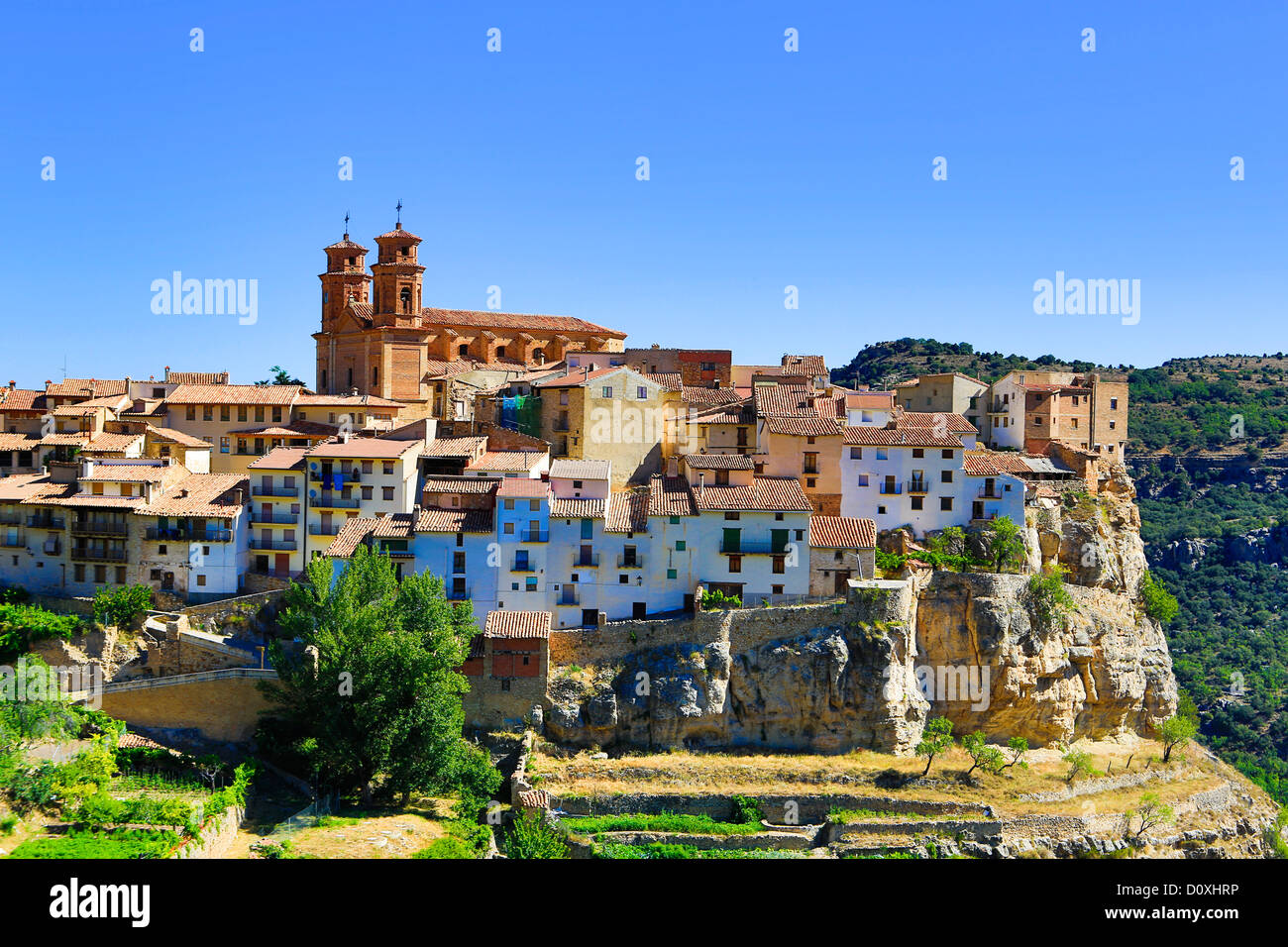 Spanien, Europa, Aragon, Teruel, Provinz, Maestrazgo, Villarluengo, Town, Teruel, Architektur, Glockenturm, Kirche, Mittelalter, natürliche Stockfoto