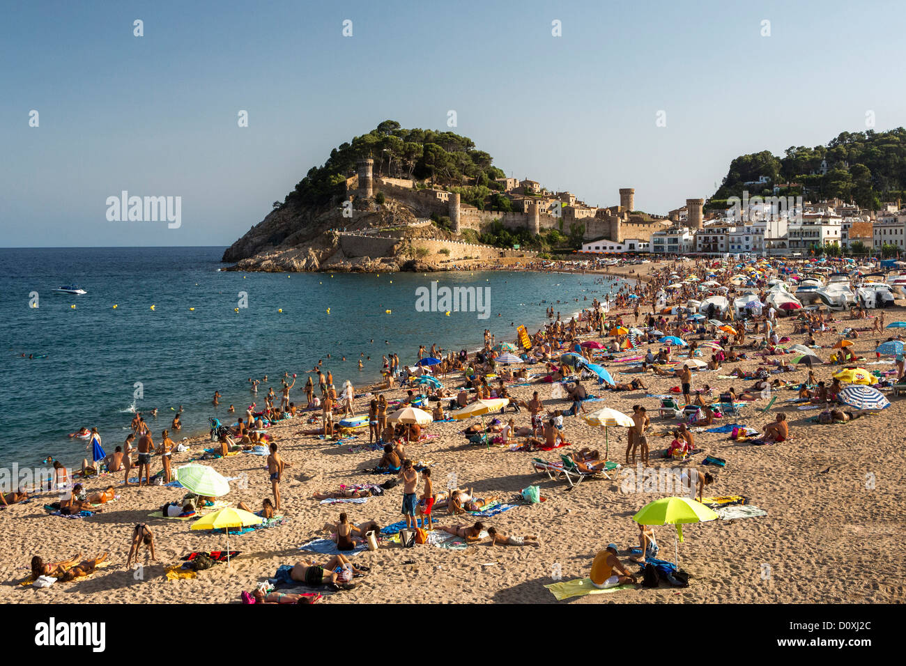 Spanien, Europa, Katalonien, Costa Brava Küste, Tossa de Mar Stadtzentrum, Strand Gran, Strand, blau, Burg, Steilküste, Küste, Costa, Costa Wuffies Stockfoto
