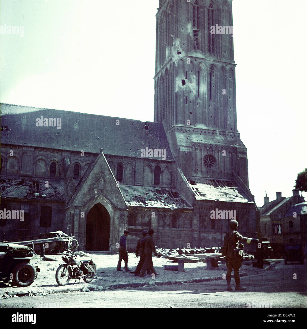 Betrieb, Overlord, Normandie, Canadian, Soldat, Regie, Militär, Verkehr, front, Kirche, Notre-Dame, Bernières-Sur-Mer, In Stockfoto