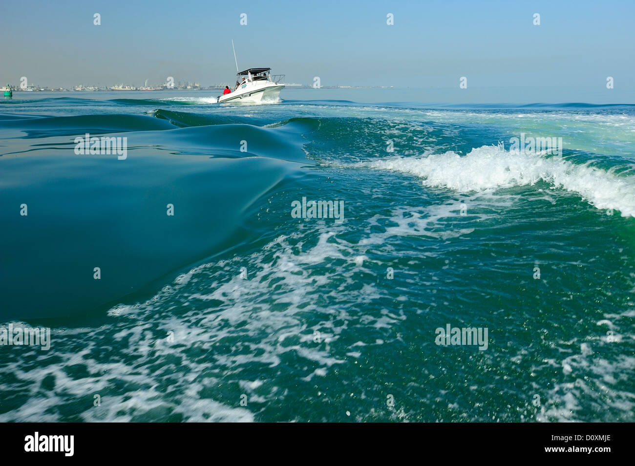 Afrika, Namibia, Boot, Meer, Wellen, Stockfoto