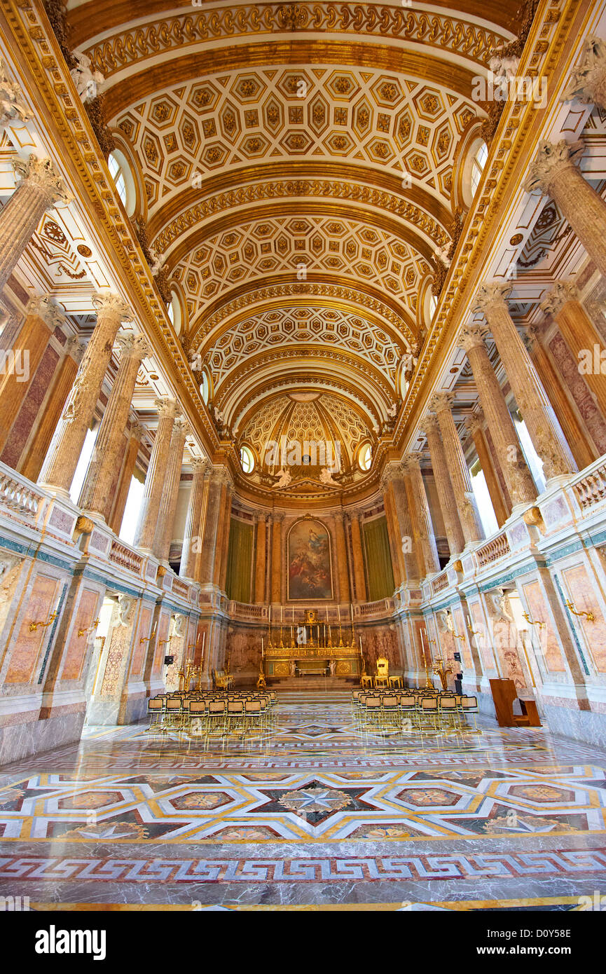 Die barocke Kapelle der Bourbonen-Könige der königliche Palast von Caserta, Neapel. Stockfoto
