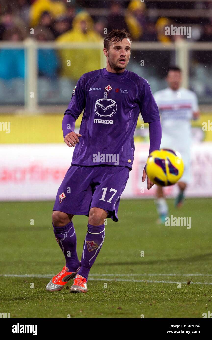 Haris Seferovic (Fiorentina), 2. Dezember 2012 - Fußball / Fußball:  italienische "Serie A" match zwischen Fiorentina 2-2 Sampdoria am Stadion  Artemio Franchi in Florenz, Italien. (Foto von Maurizio Borsari/AFLO)  [0855] Stockfotografie - Alamy