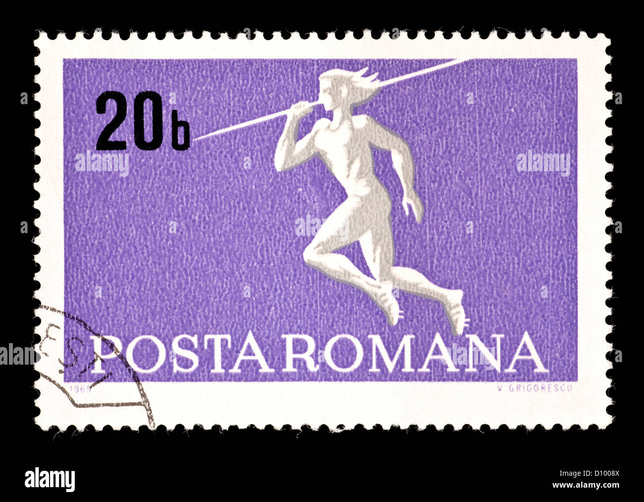 Briefmarke aus Rumänien Darstellung ein Speerwerfer. Stockfoto