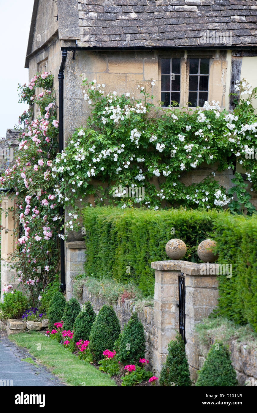 Eine Steinhütte in Cotswold Stadt Broadway, Worcestershire, England, Großbritannien Stockfoto