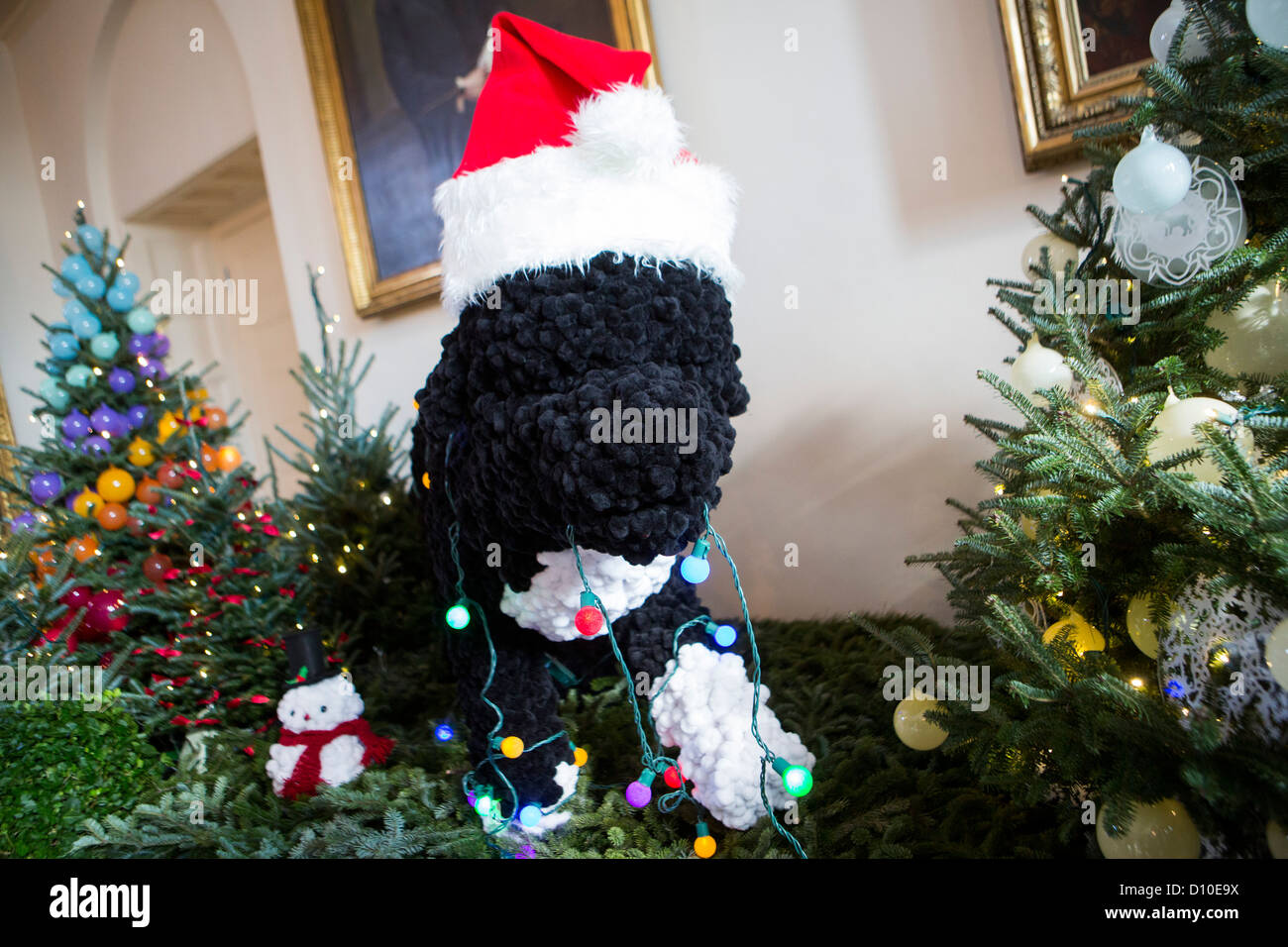 Die 2012 White House Weihnachtsschmuck. Ein Modell der Bo. Stockfoto