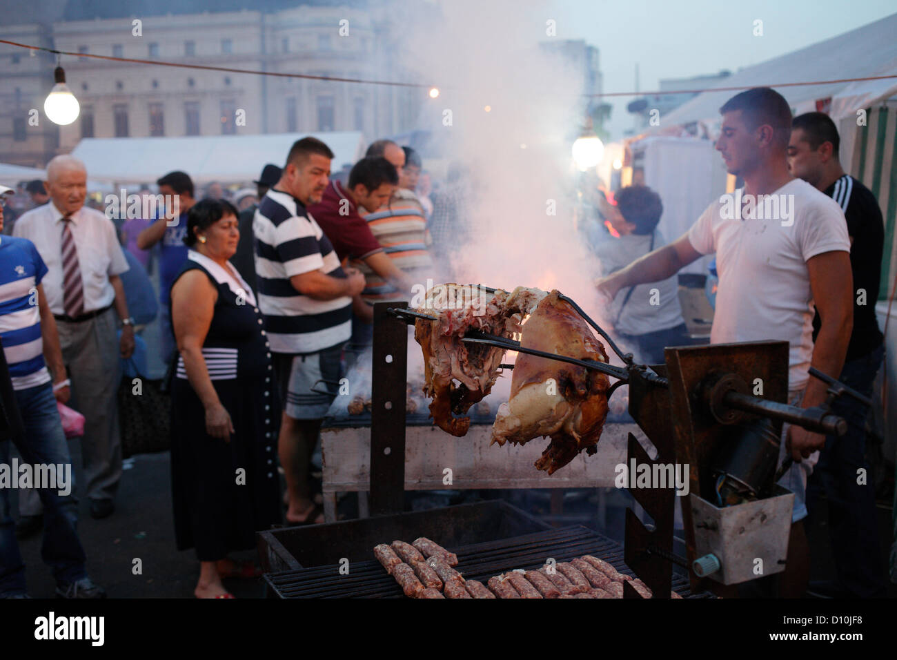 Bukarest, Rumänien, Festival auf dem Platz der Revolution (Piata Revolutiei) in Bukarest Stockfoto