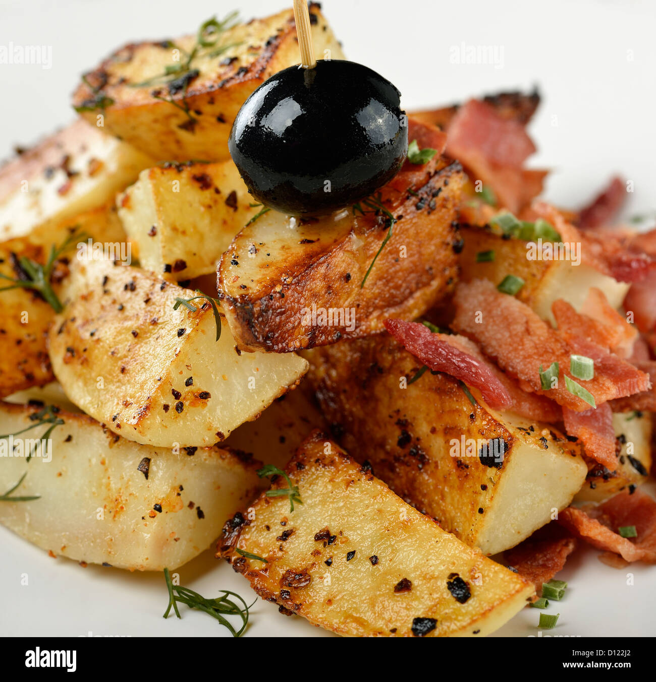 Gebratene bratkartoffeln mit speck -Fotos und -Bildmaterial in hoher ...