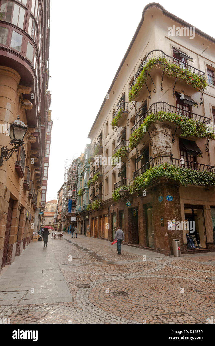 Straße und bauen im historischen Zentrum. Siete Calles. Bilbao. Spanien Stockfoto