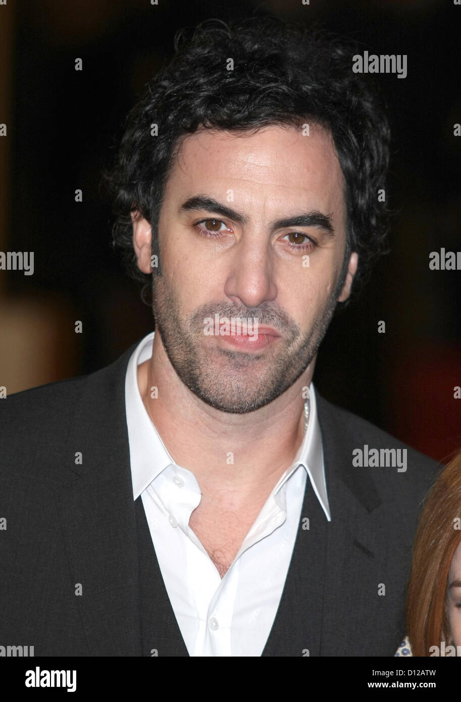 SACHA BARON COHEN LES MISERABLES UK PREMIERE LONDON ENGLAND UK 5. Dezember 2012 Stockfoto