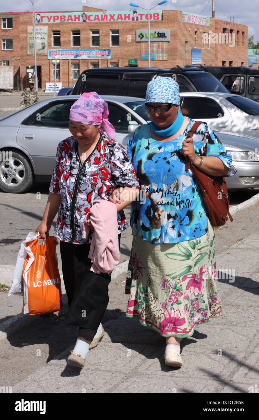 Frauen in Ölgii, W. Mongolei Stockfoto