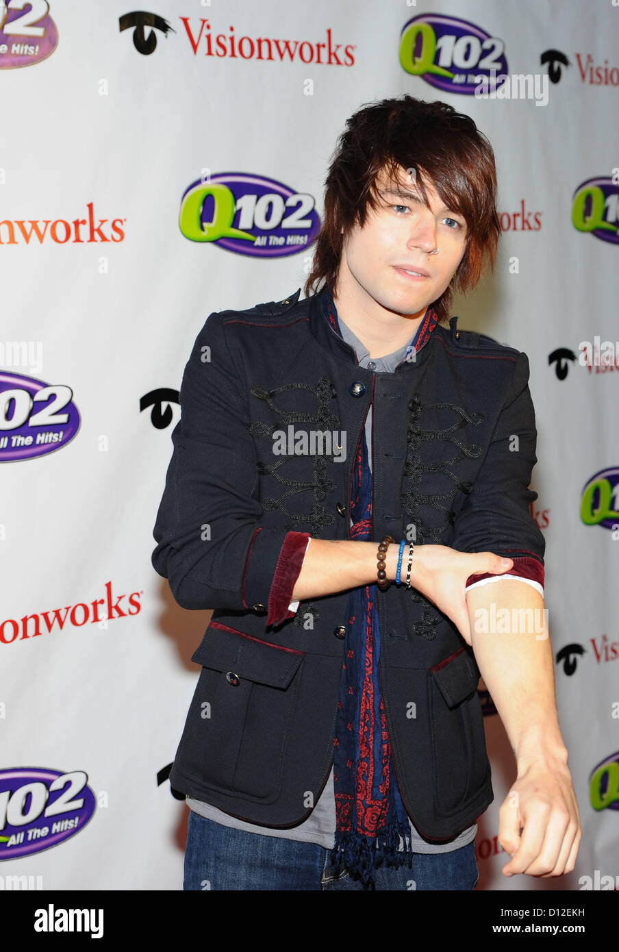 5. Dezember 2012 - Philadelphia, Pennsylvania, USA - THE READY SET, JORDAN WITZIGREUTER, auf dem roten Teppich bei Q102s Jingleball 2012 anlässlich der Wells Fargo Center in Philadelphia (Credit-Bild: © Ricky Fitchett/ZUMAPRESS.com) Stockfoto