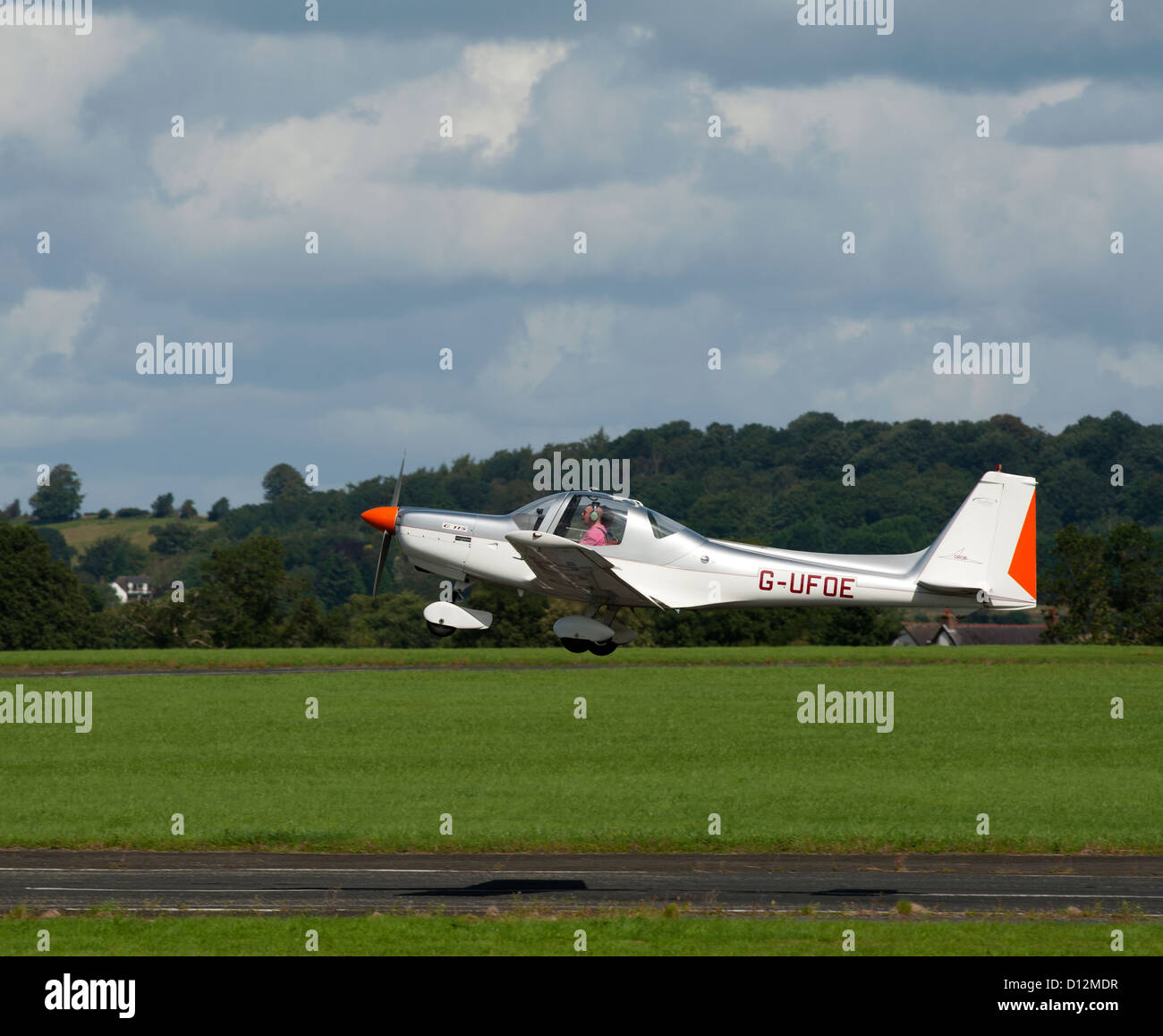 Grob g 115 zweisitziges einmotorigen Trainer Flugzeug.  SCO 8846 Stockfoto