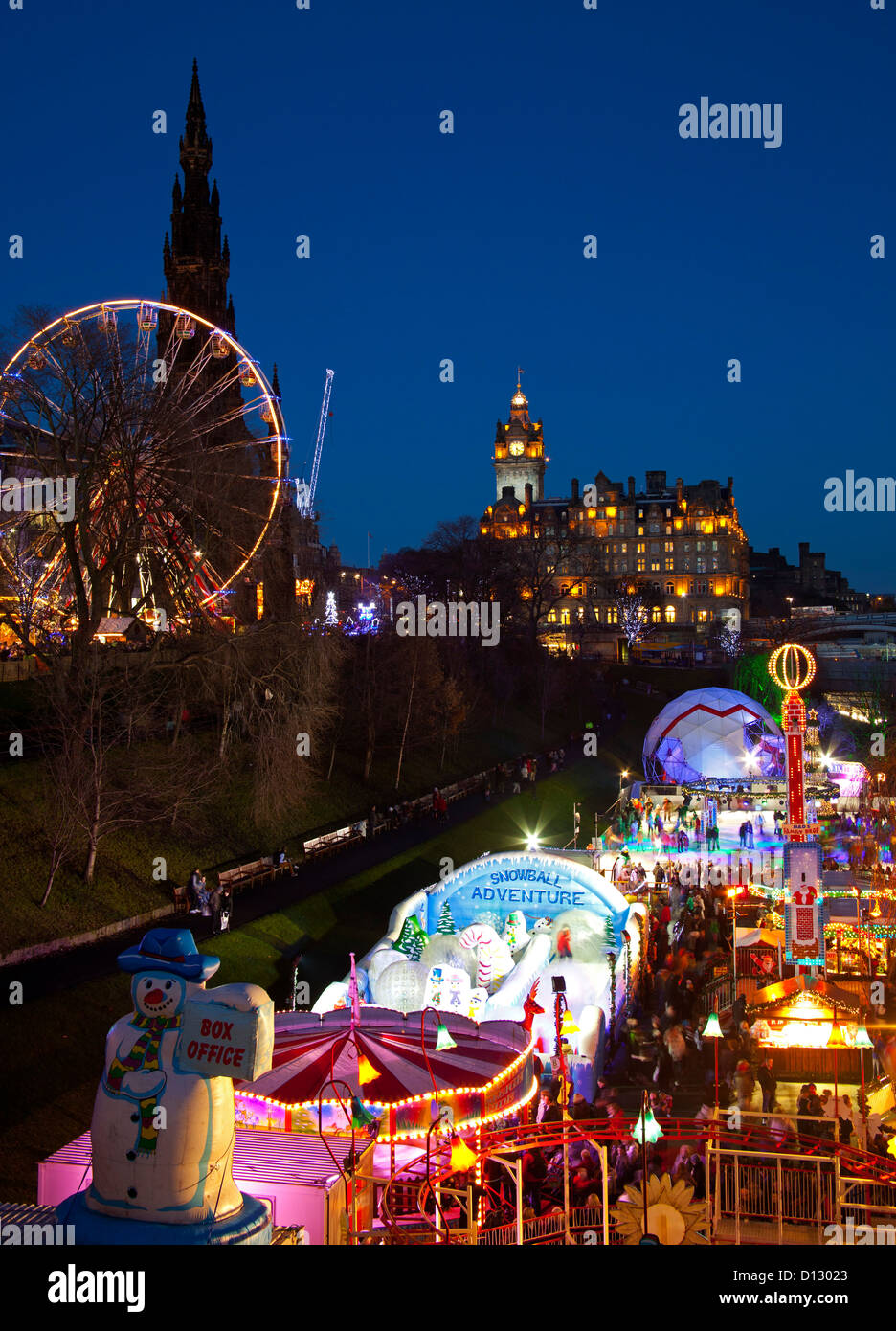Edinburgh Weihnachten Kirmes, Stadtzentrum, Schottland, Vereinigtes Königreich, Europa Stockfoto