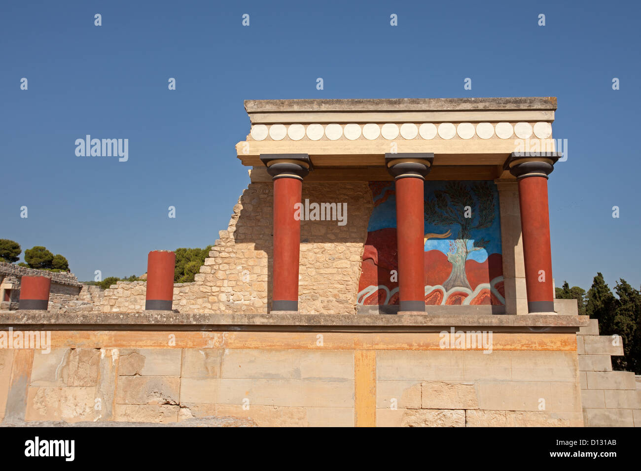 Knossos: Nordeingang mit der Aufladung Bull Fresko Stockfoto