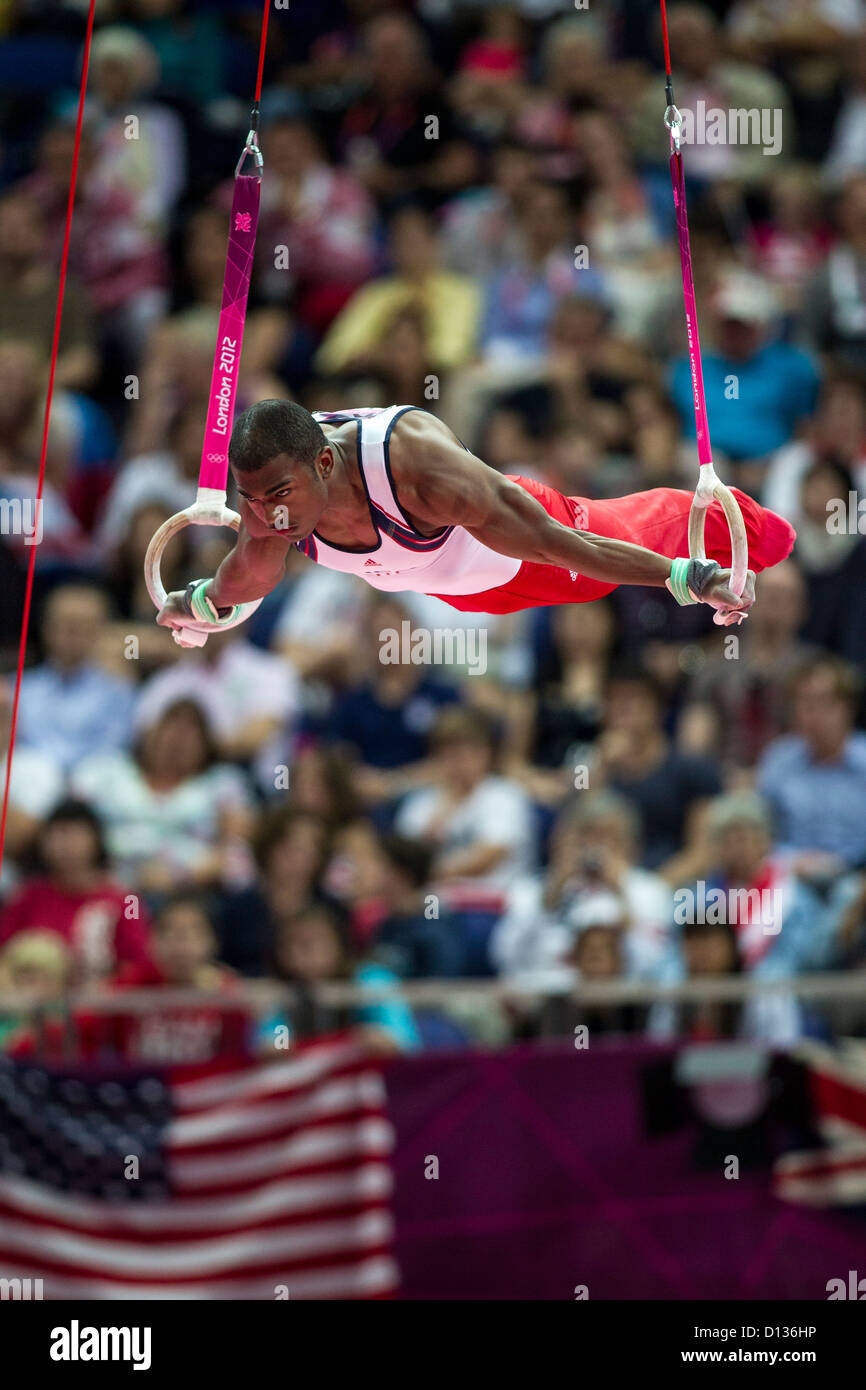 John Orozco (USA) im Wettbewerb an den Ringen, während die Männer Team Finale der Olympischen Sommerspiele 2012, London, England. Stockfoto