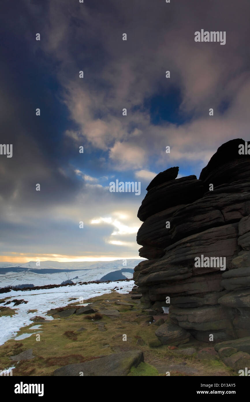 Winter am Dovestone Tor, obere Derwent Valley, Peak District National Park, Derbyshire, England, Uk Stockfoto