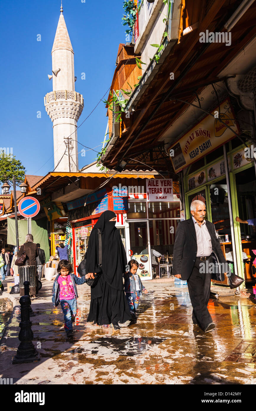 Straßenszene in Sanliurfa, Südosten der Türkei Stockfoto