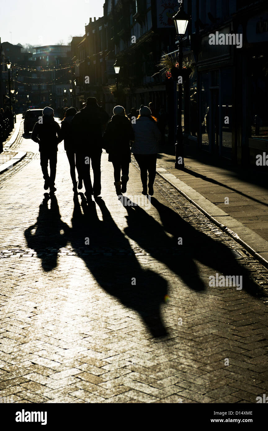 Menschen der Schattenwurf im frühen Morgenlicht. Stockfoto