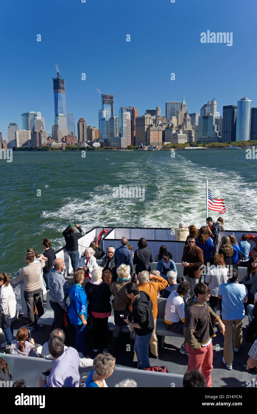 Skyline von Manhattan, Blick vom Staten Island Ferry, NYC, USA Stockfoto