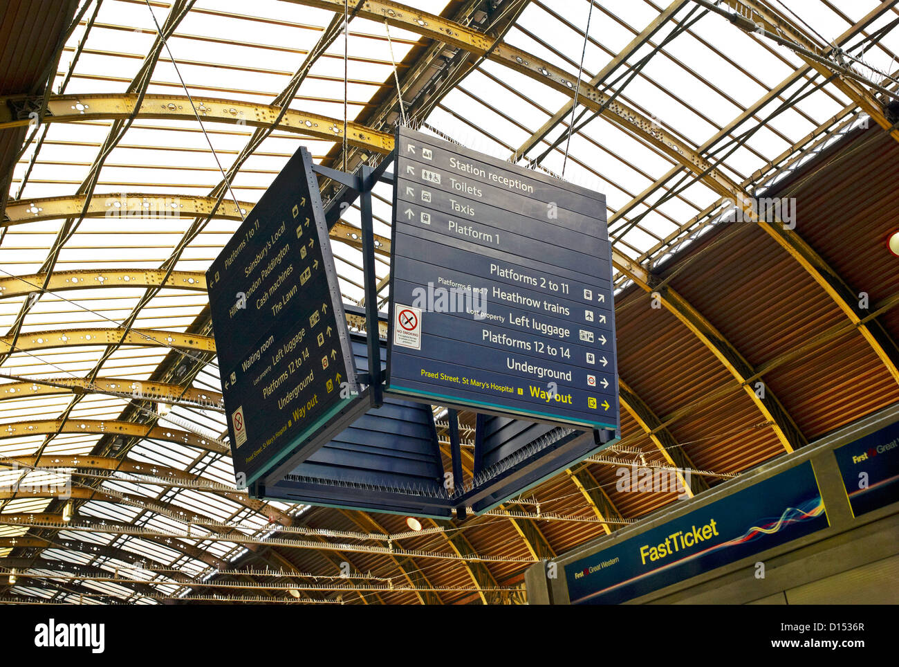 -Paddington Station-London (Vereinigtes Königreich). Stockfoto