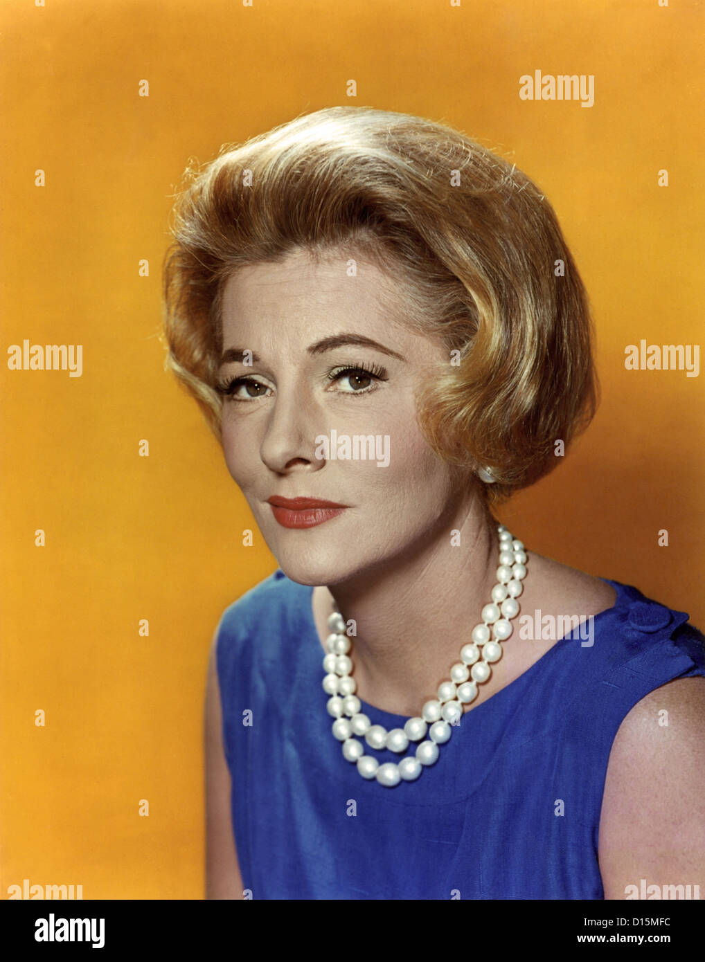 JOAN FONTAINE (Hochformat) JNFT 003 MOVIESTORE COLLECTION LTD. Stockfoto