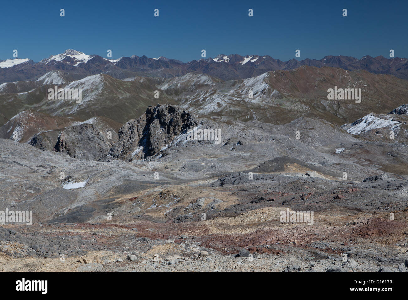 Coulorful Berge im Schweizerischen Nationalpark Stockfoto