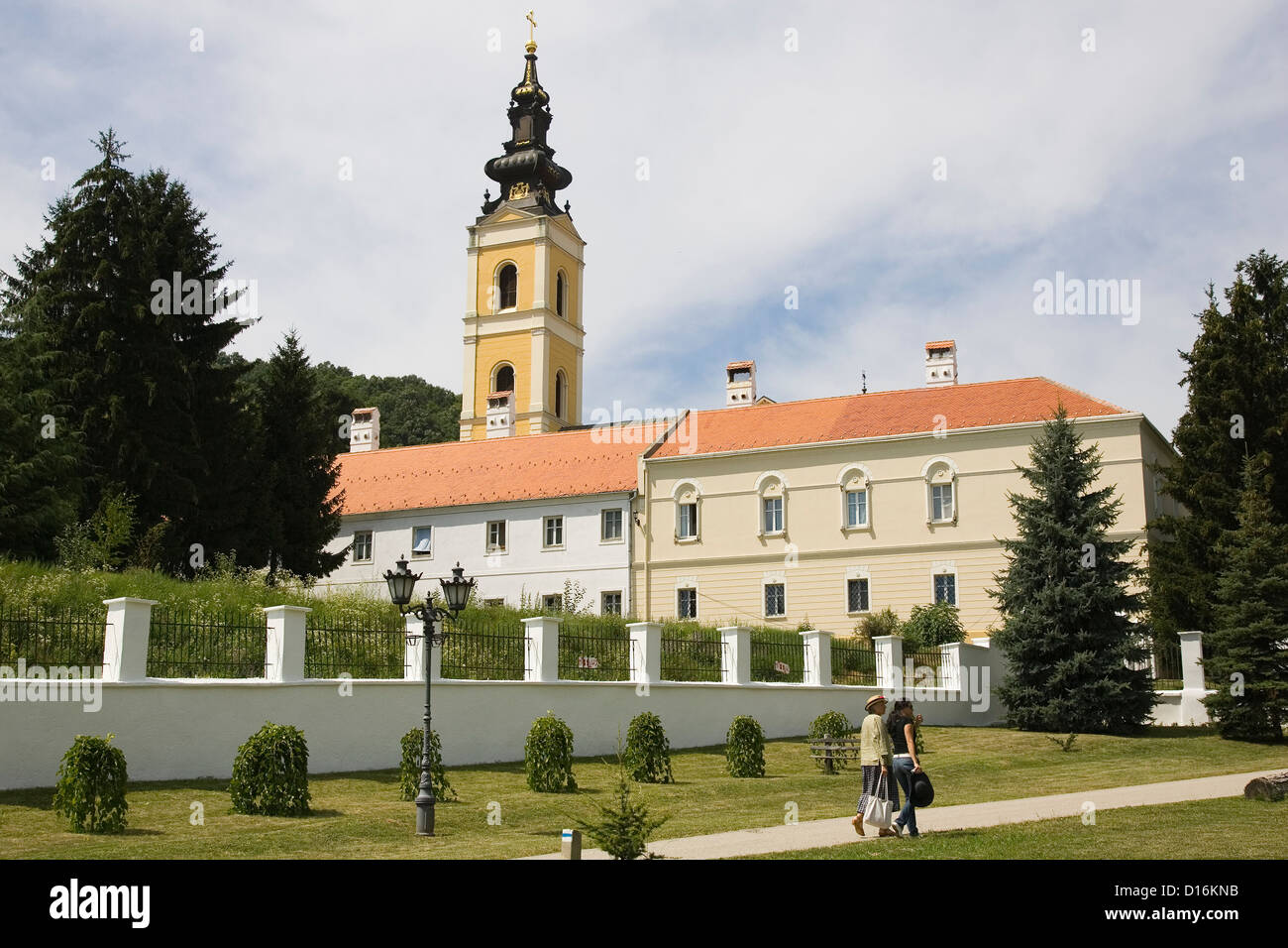 Europa, Serbien, Vojvodina, Novi Sad, Fruška Gora Nationalpark, Kloster krusedol Stockfoto