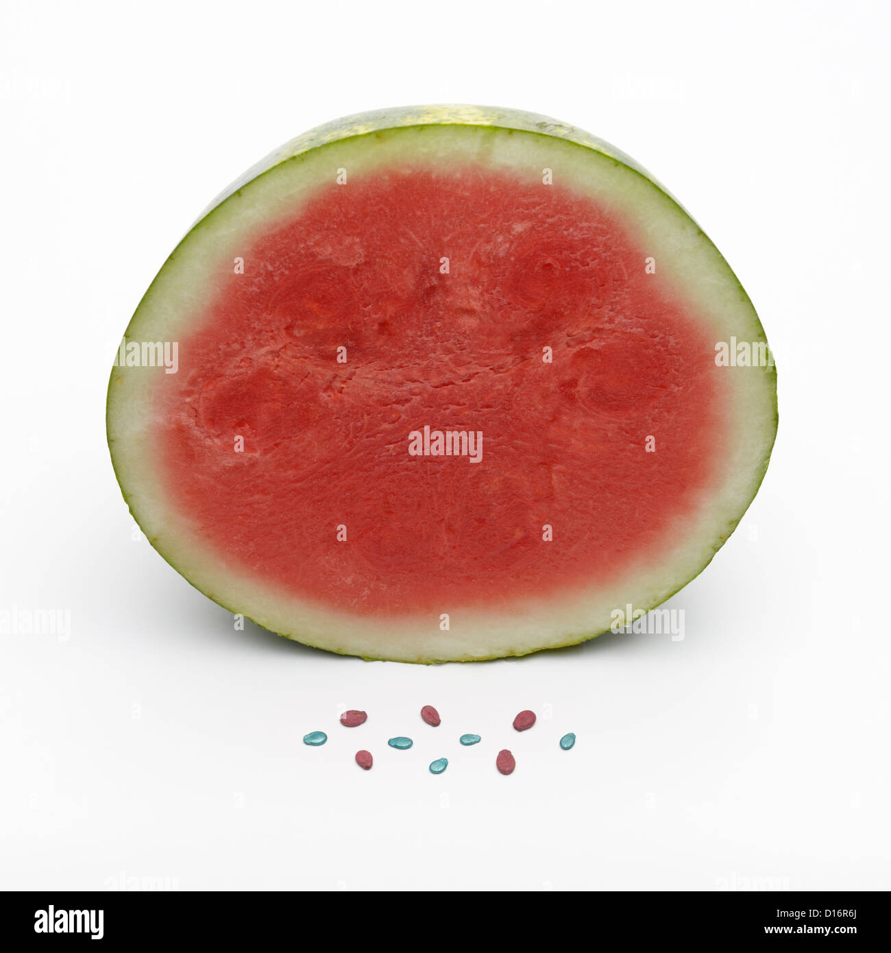 Kernlose Wassermelone mit Samen, die benutzt wurden, um es wachsen (siehe Beschreibung) Stockfoto