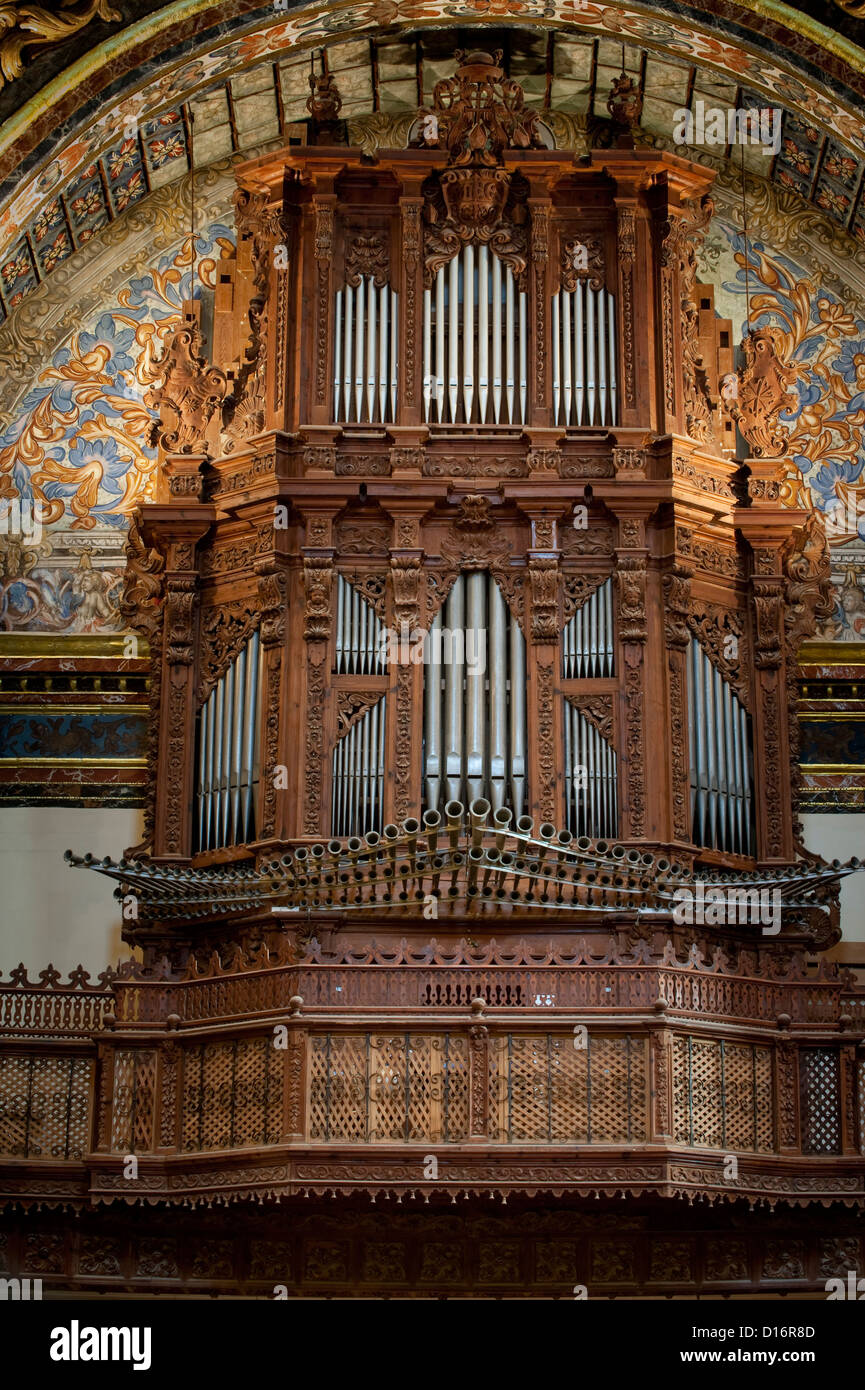 Orgel, die Kirche Santo Domingo Stockfoto